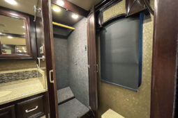 2014 American Coach American Revolution 42G full