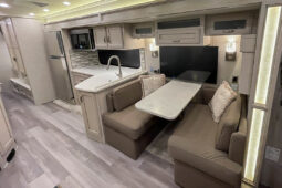 2022 Newmar Canyon Star 3927 full