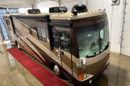 2006 Fleetwood Excursion 39L full