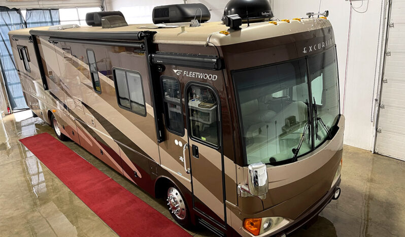 2006 Fleetwood Excursion 39L full