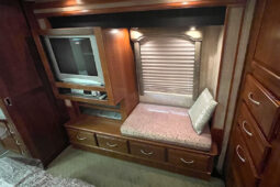 2006 Fleetwood Excursion 39L full