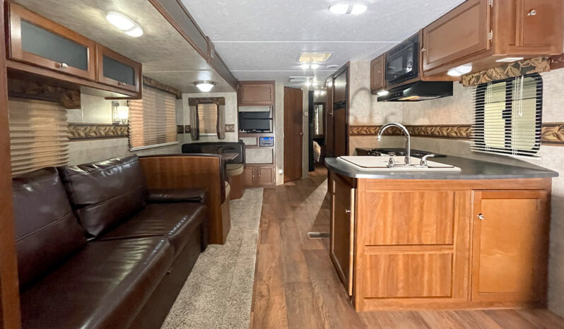 2015 Keystone Bullet 285RLSWE full