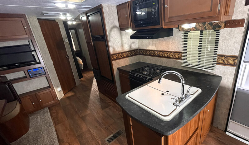 2015 Keystone Bullet 285RLSWE full