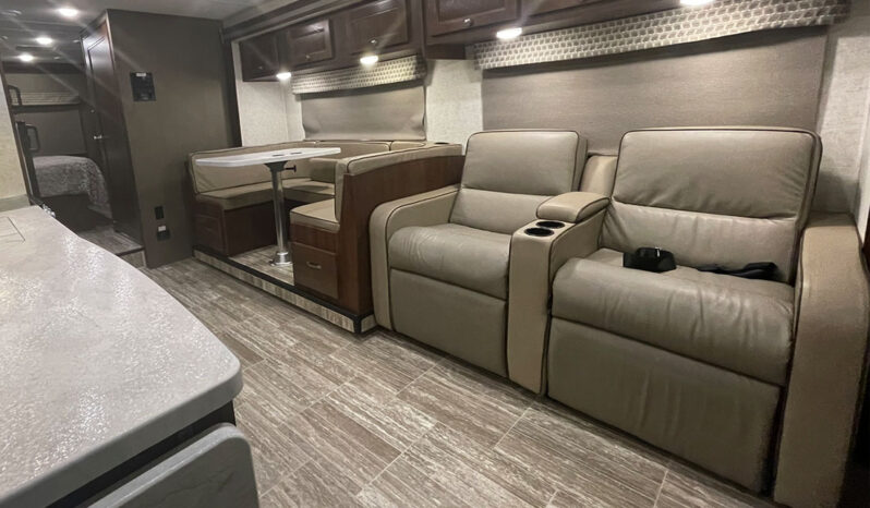 2020 Forest River Sunseeker 3010DS full