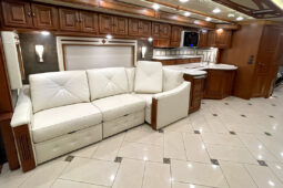 2014 Winnebago Itasca Ellipse  42QD full