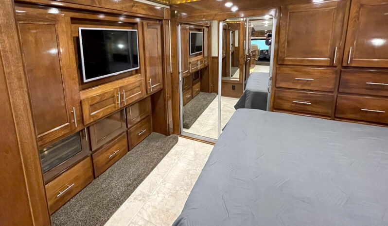 2015 Renegade RV Explorer 38EM full