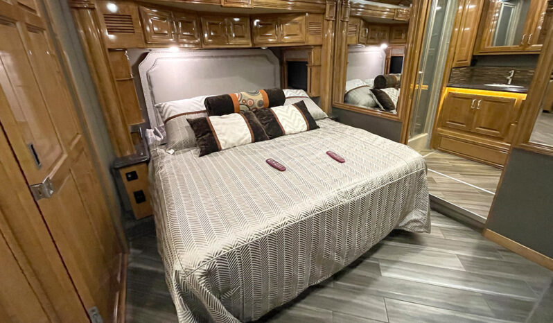 2016 American Coach Allegiance 42G full