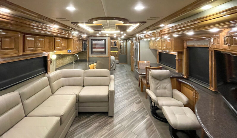 2016 American Coach Allegiance 42G full