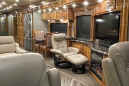 2016 American Coach Allegiance 42G full