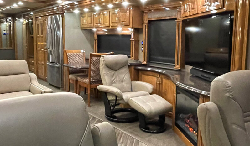 2016 American Coach Allegiance 42G full