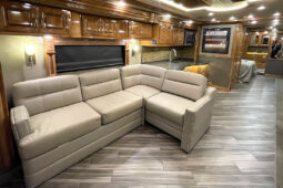 2016 American Coach Allegiance 42G full