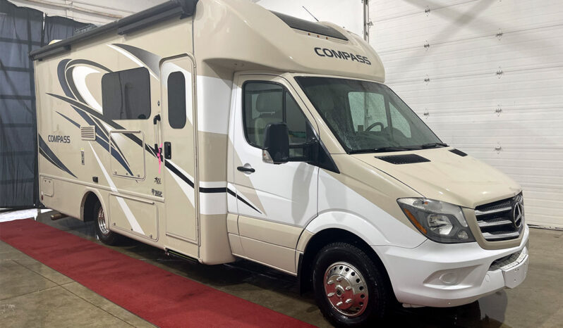 2019 Thor Compass 24TF full