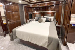 2017 American Coach American Dream 42M full