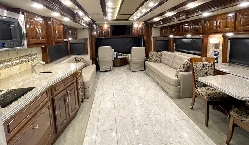 2017 American Coach American Dream 42M full