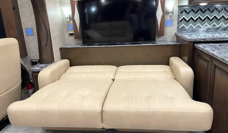 2018 Newmar London Aire 4534 full