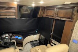 2018 Newmar London Aire 4534 full