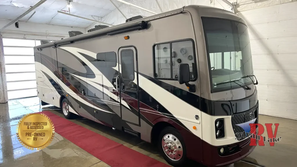 2018 Holiday Rambler Vacationer XE 34S