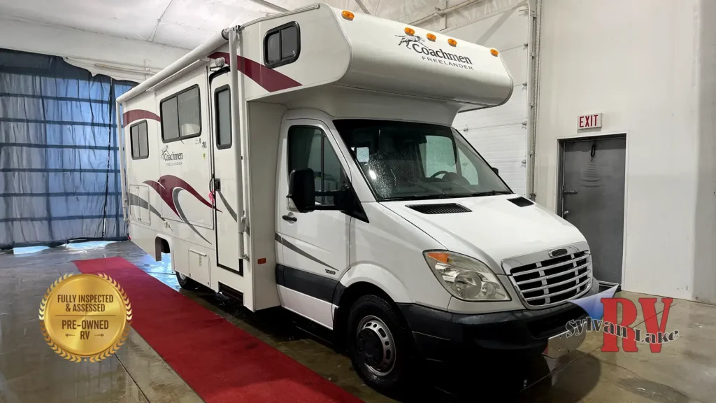 2009 Coachmen Freelander 2100CB