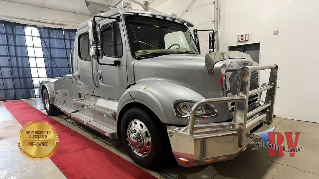 2014 Freightliner M2 112 Sedona