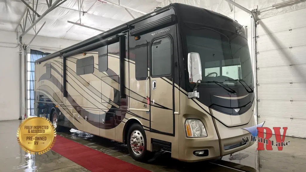 2015 Fleetwood Discovery 37R