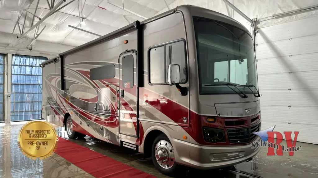 2023 Fleetwood Bounder 33C