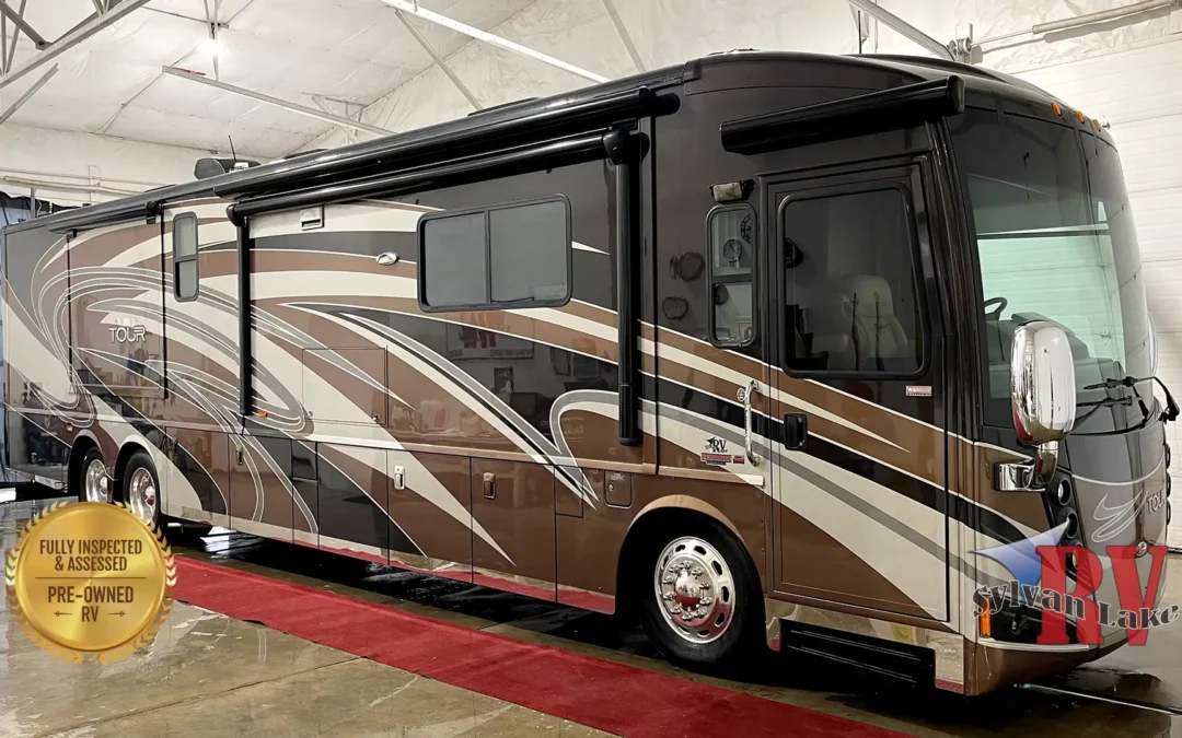 2011 Winnebago Tour 42QD