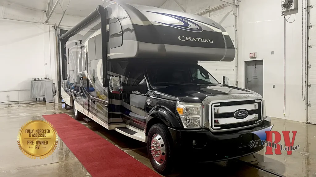 2015 Thor Chateau 33SW