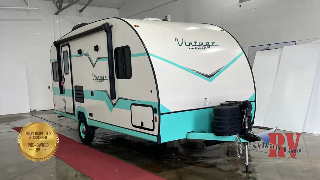 2024 Gulf Stream Vintage Cruiser 19ERD