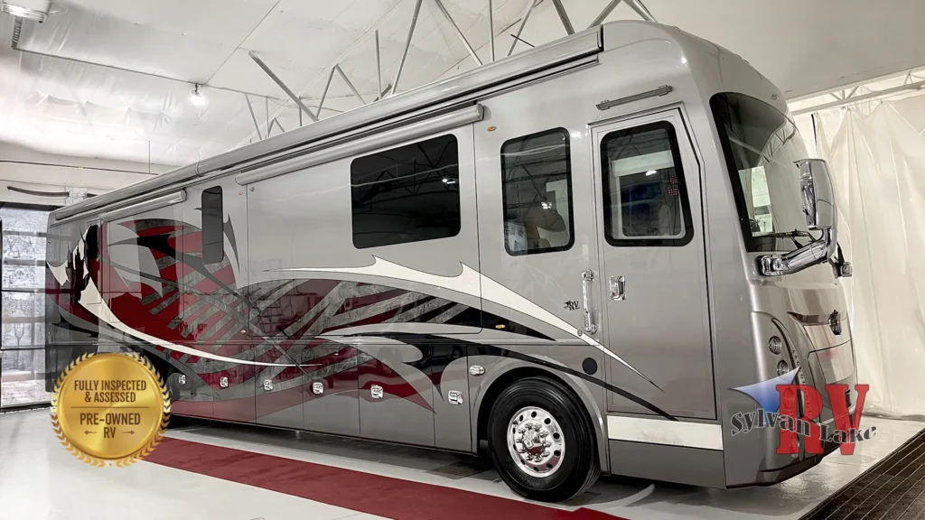 2019 Foretravel IH-45 454S (Luxury Villa Two)