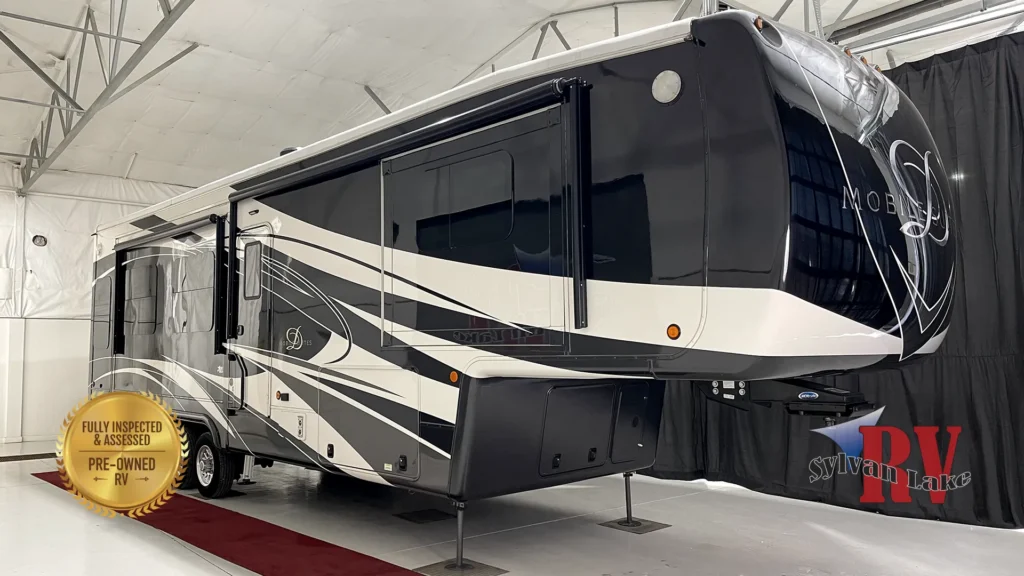 2019 DRV Mobile Suites 36RSSB3