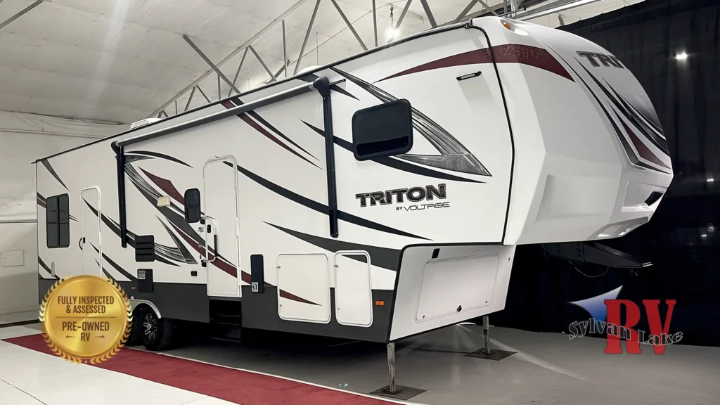 2016 Dutchmen Voltage Triton 3451